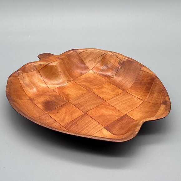 Vintage Philippine Mahogany Apple Bowl — Hand-Carved Laminated Wooden Dish - Picture 3 of 6
